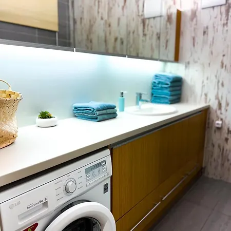 Bl Yacht Club Art A1 발라톤엘